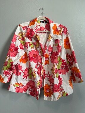 Westbound Woman White Jacket with Pink, Orange & Lime Floral Print. Size 2x